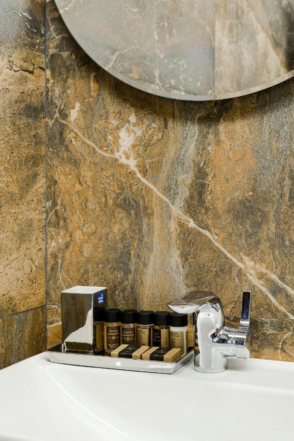 Tsarevets Boutique Hotel & Spa เวลีคอเทอร์โนโว ภายนอก รูปภาพ